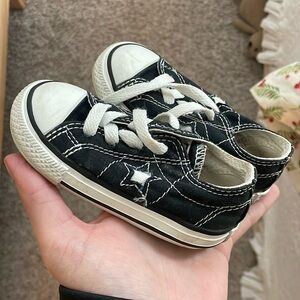Baby Converse -size 5